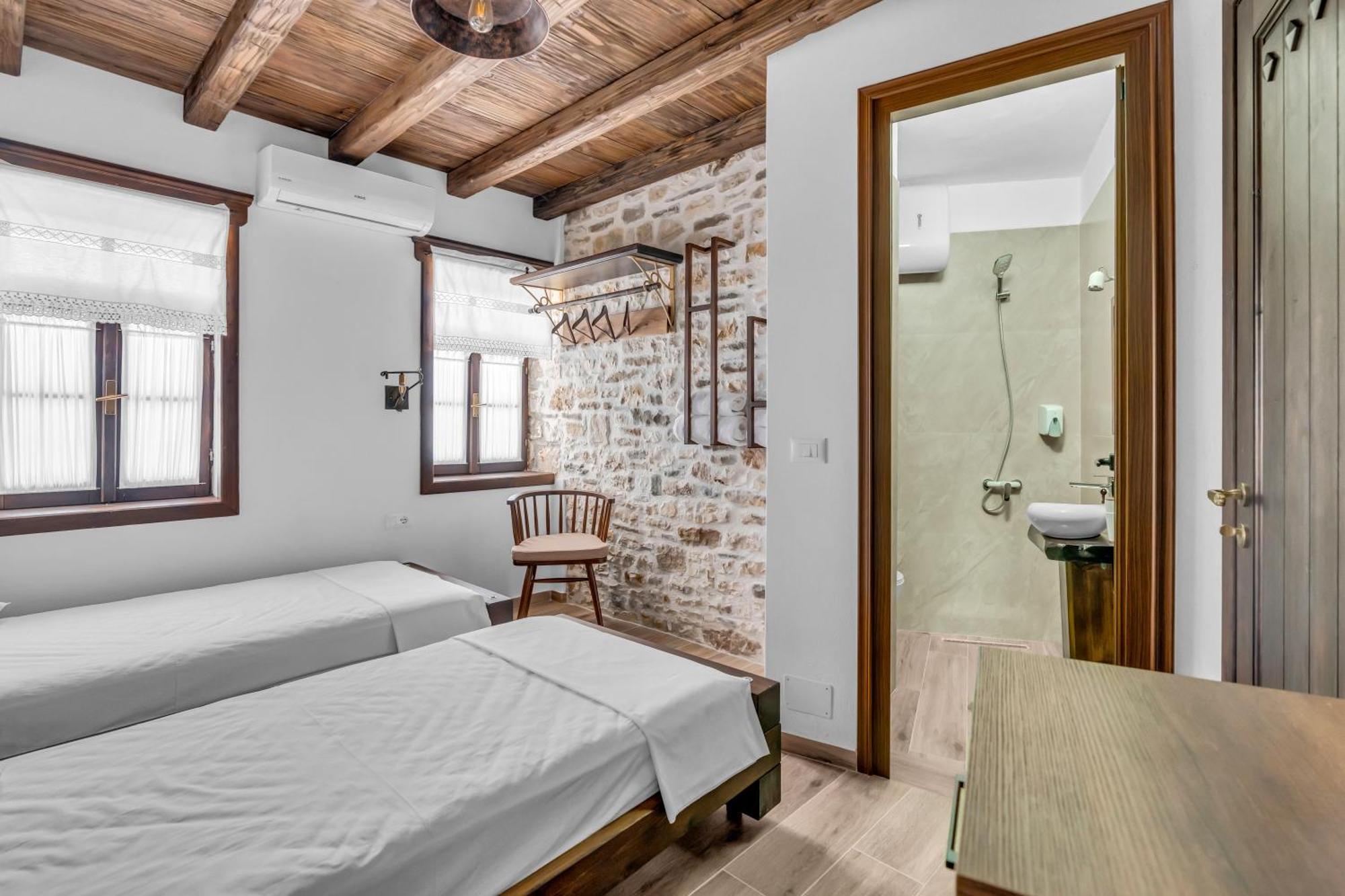 Hotel Bohem Berat Exterior foto