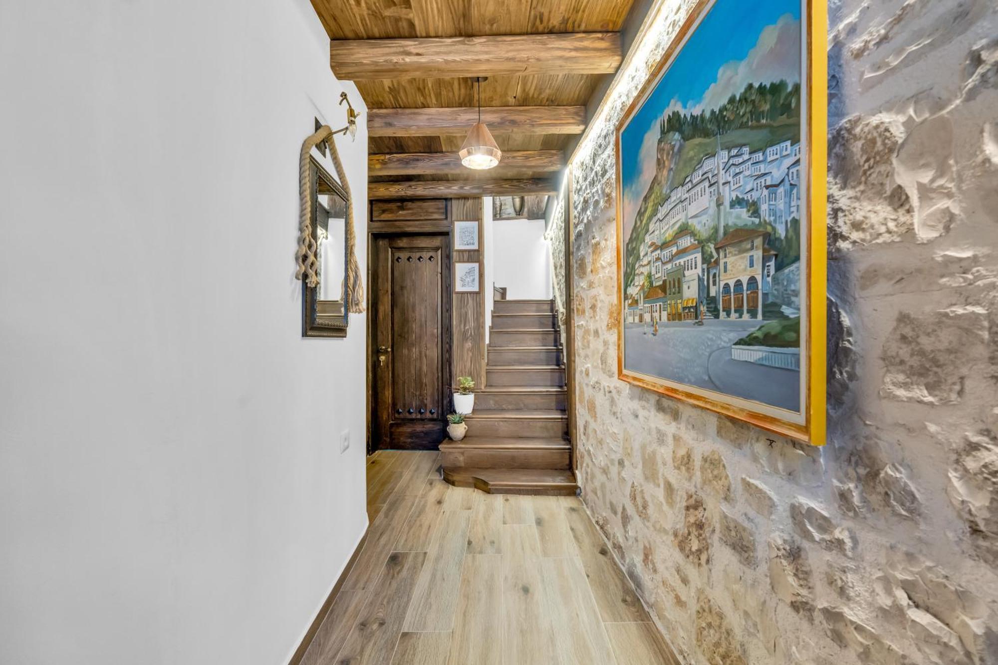 Hotel Bohem Berat Exterior foto